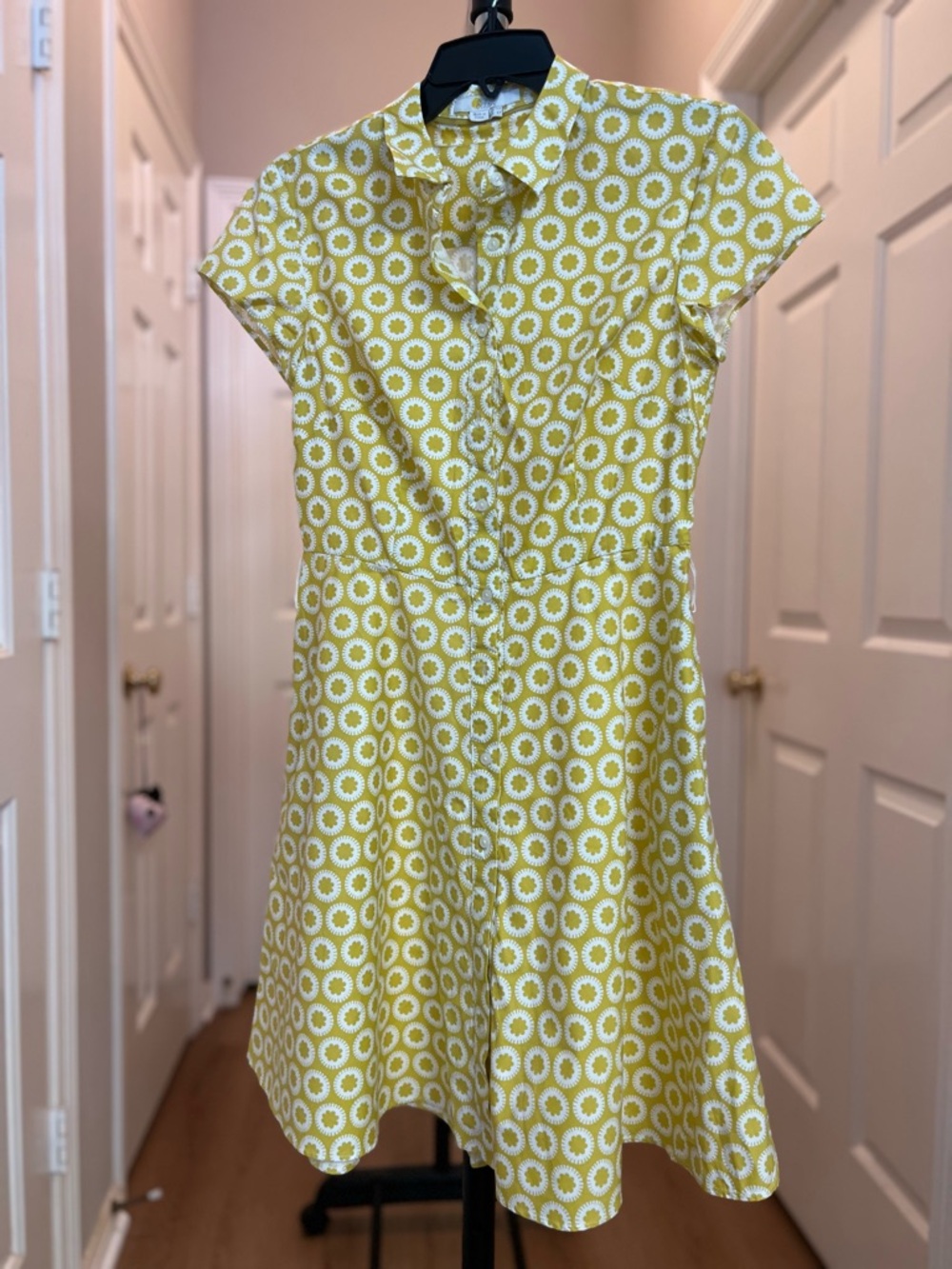 Boden Yellow and White Daisy-Print Dress